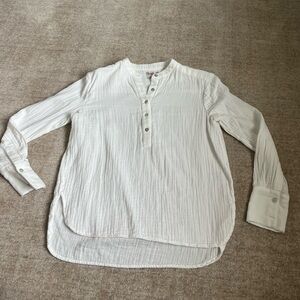 Faherty women’s organic cotton button top
